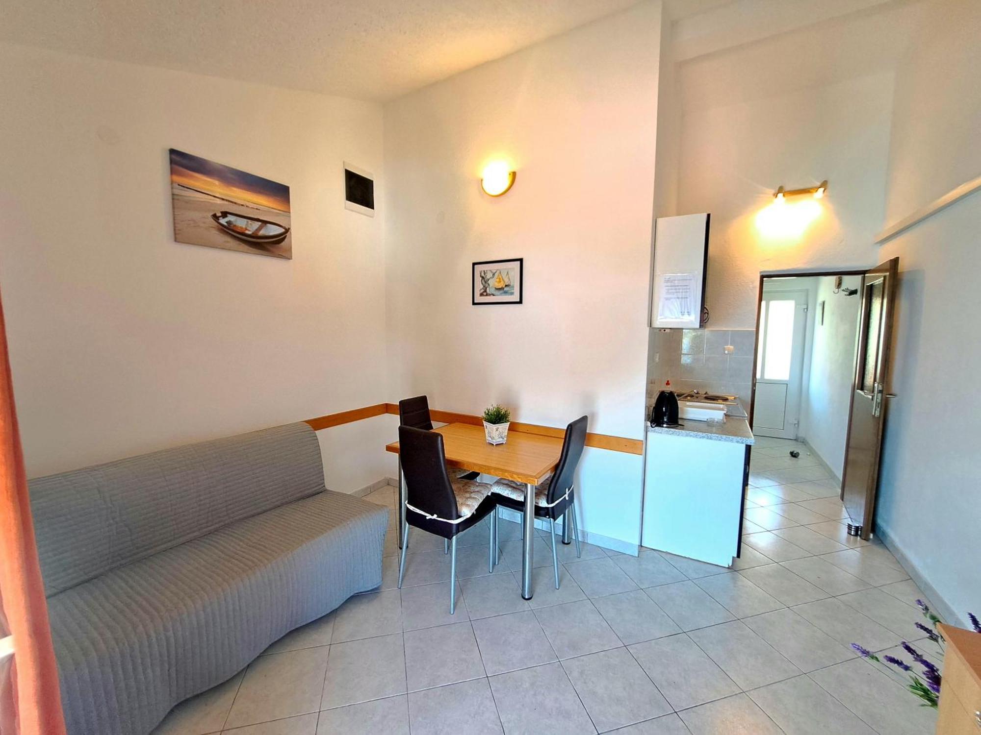 Apartments Toni Трогір Екстер'єр фото