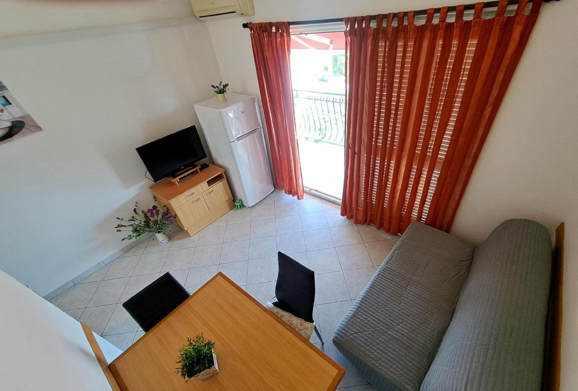 Apartments Toni Трогір Екстер'єр фото